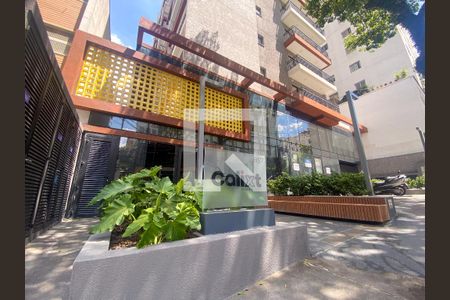 Fachada de kitnet/studio para alugar com 1 quarto, 27m² em Pinheiros, São Paulo