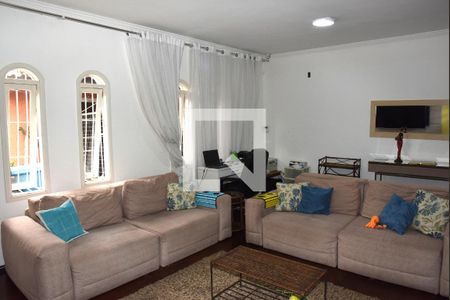 Sala de casa para alugar com 3 quartos, 200m² em Jardim Satelite, São Paulo