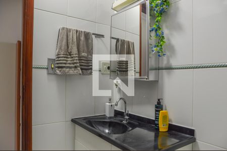 Casa à venda com 82m², 2 quartos e 1 vagaBanheiro