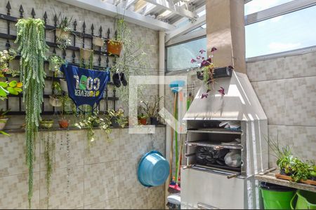 Casa à venda com 82m², 2 quartos e 1 vagaÁrea de Serviço