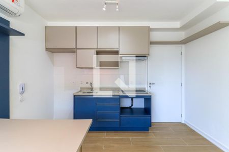 Studio para alugar com 27m², 1 quarto e sem vaga Studio para alugar com 27m², 1 quarto e sem vagaCozinha