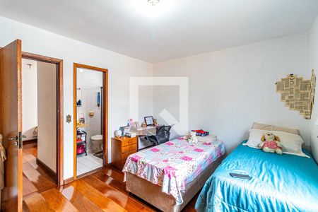 Casa à venda com 230m², 3 quartos e 4 vagasSuite 01