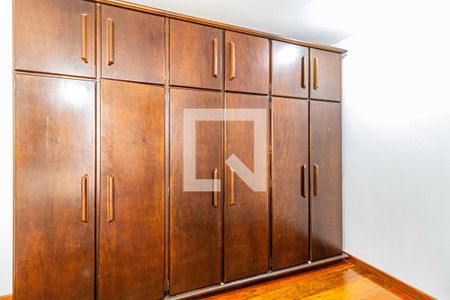 Casa à venda com 230m², 3 quartos e 4 vagasSuite 02