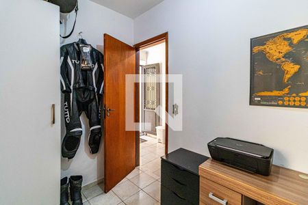 Casa à venda com 230m², 3 quartos e 4 vagasQuarto de serviço