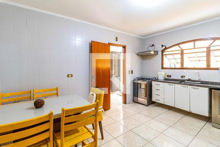 Casa à venda com 230m², 3 quartos e 4 vagasCozinha