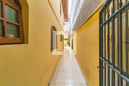 Casa à venda com 230m², 3 quartos e 4 vagasÁrea externa