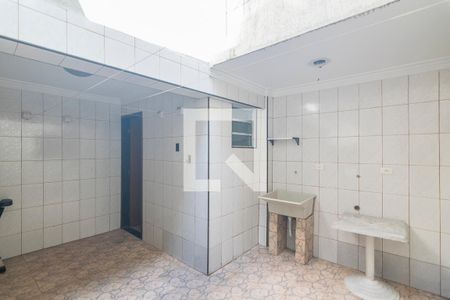 Casa à venda com 120m², 3 quartos e 2 vagas Casa à venda com 120m², 3 quartos e 2 vagasQuintal com Churrasqueira