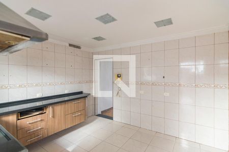 Casa à venda com 120m², 3 quartos e 2 vagas Casa à venda com 120m², 3 quartos e 2 vagasCozinha