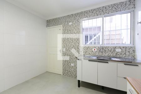Casa para alugar com 150m², 3 quartos e 1 vagaCozinha - Armários
