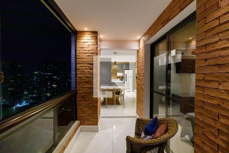 Varanda de apartamento para alugar com 2 quartos, 80m² em Barra da Tijuca, Rio de Janeiro