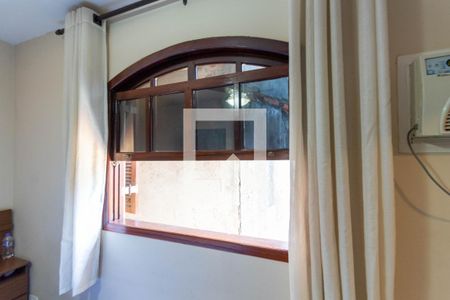 Casa à venda com 250m², 4 quartos e 2 vagasQuarto Suíte