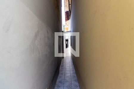 Casa à venda com 250m², 4 quartos e 2 vagasCorredor
