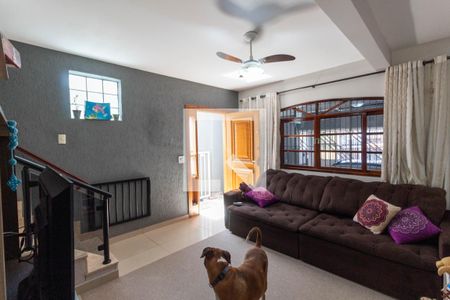 Sala de casa à venda com 4 quartos, 250m² em Vila Paranaguá, São Paulo