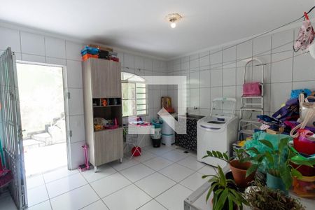 Casa à venda com 250m², 4 quartos e 2 vagasLavanderia