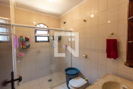 Casa à venda com 250m², 4 quartos e 2 vagasBanheiro 2