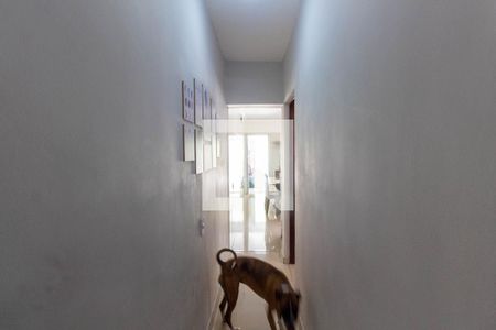 Casa à venda com 250m², 4 quartos e 2 vagasBanheiro Corredor