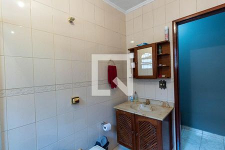 Casa à venda com 250m², 4 quartos e 2 vagasBanheiro 2