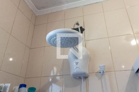 Casa à venda com 250m², 4 quartos e 2 vagasChuveiro