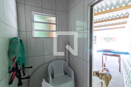 Casa à venda com 250m², 4 quartos e 2 vagasLavabo