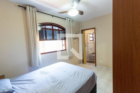 Casa à venda com 250m², 4 quartos e 2 vagasQuarto Suíte