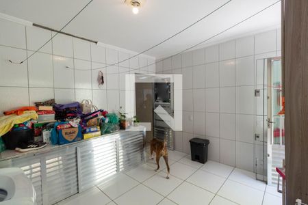 Casa à venda com 250m², 4 quartos e 2 vagasLavanderia