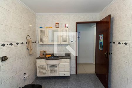 Casa à venda com 250m², 4 quartos e 2 vagasBanheiro 3