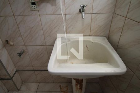 Apartamento para alugar com 80m², 2 quartos e 1 vagaÁrea de Serviço - tanque