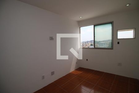 Quarto 2 de apartamento para alugar com 2 quartos, 80m² em Ramos, Rio de Janeiro
