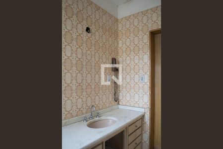 Apartamento à venda com 144m², 4 quartos e 1 vaga Apartamento à venda com 144m², 4 quartos e 1 vagaBanheiro dos quartos