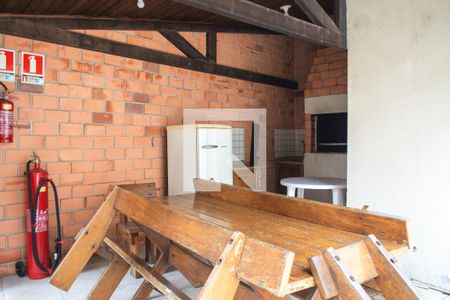 Apartamento à venda com 144m², 4 quartos e 1 vaga Apartamento à venda com 144m², 4 quartos e 1 vagaÁrea comum - churrasqueira