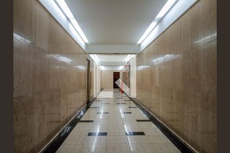 Apartamento à venda com 144m², 4 quartos e 1 vaga Apartamento à venda com 144m², 4 quartos e 1 vagaÁrea comum corredor