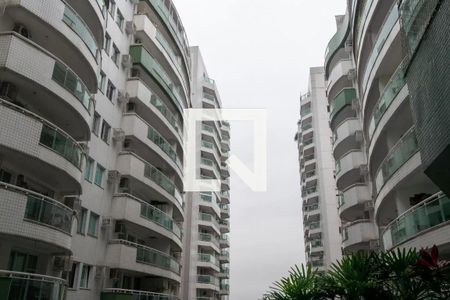 Apartamento para alugar com 107m², 3 quartos e 2 vagas Apartamento para alugar com 107m², 3 quartos e 2 vagasCondomínio