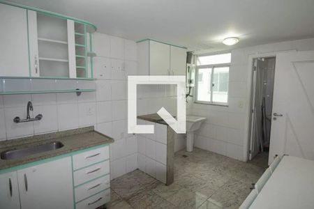 Cozinha de apartamento para alugar com 3 quartos, 107m² em Jardim Vinte E Cinco de Agosto, Duque de Caxias