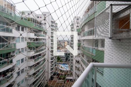 Apartamento para alugar com 107m², 3 quartos e 2 vagas Apartamento para alugar com 107m², 3 quartos e 2 vagasVista