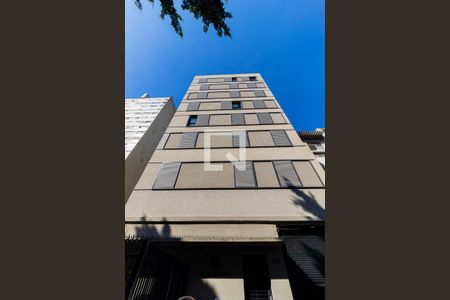 Studio para alugar com 27m², 1 quarto e sem vaga Studio para alugar com 27m², 1 quarto e sem vagaFachada