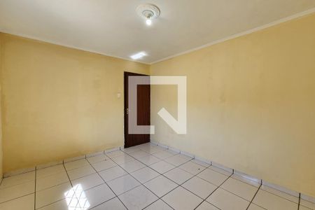 Quarto 1 de casa para alugar com 2 quartos, 76m² em Baeta Neves, São Bernardo do Campo