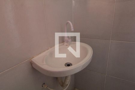 Casa à venda com 385m², 4 quartos e 4 vagas Casa à venda com 385m², 4 quartos e 4 vagasLavabo da Edícula