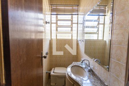 Casa à venda com 200m², 4 quartos e 4 vagasLavabo da Copa