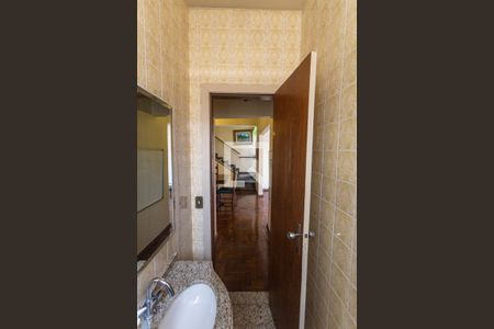 Casa à venda com 200m², 4 quartos e 4 vagasLavabo da Copa