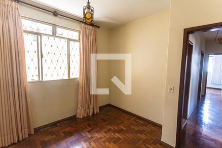 Casa à venda com 200m², 4 quartos e 4 vagasQuarto 4