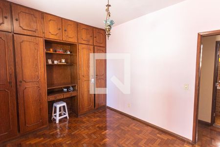 Casa à venda com 200m², 4 quartos e 4 vagasQuarto 3