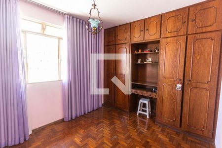 Casa à venda com 200m², 4 quartos e 4 vagasQuarto 3