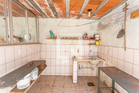 Casa à venda com 200m², 4 quartos e 4 vagasÁrea de Serviço