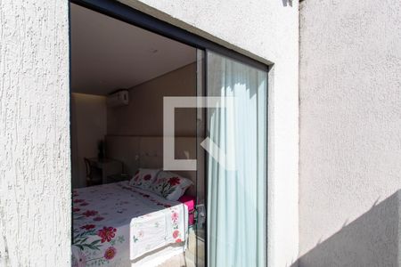 Casa à venda com 380m², 4 quartos e 6 vagas Casa à venda com 380m², 4 quartos e 6 vagasÁrea privativa