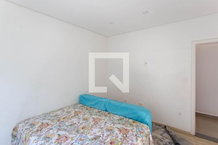 Casa à venda com 380m², 4 quartos e 6 vagas Casa à venda com 380m², 4 quartos e 6 vagasQuarto 1