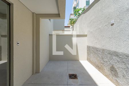 Área Privativa de apartamento à venda com 2 quartos, 60m² em Planalto, Belo Horizonte