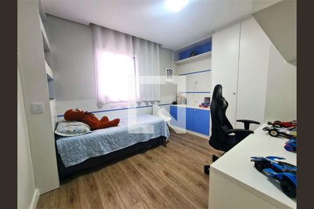 Casa à venda com 5 quartos, 250m² em Interlagos, São Paulo