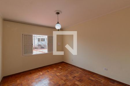 Quarto 1 de casa para alugar com 2 quartos, 152m² em Vila Granada, São Paulo