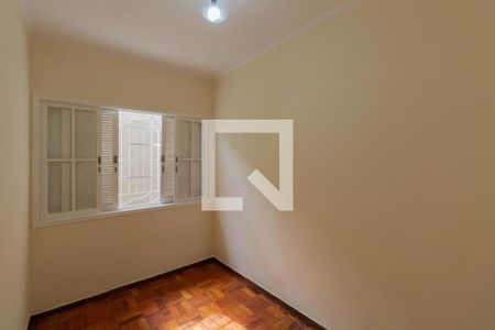 Quarto 2 de casa para alugar com 2 quartos, 152m² em Vila Granada, São Paulo