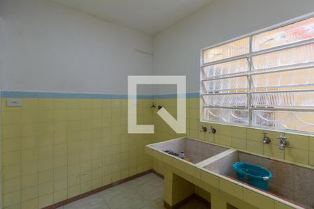 Casa para alugar com 152m², 2 quartos e 1 vagaÁrea de Serviço